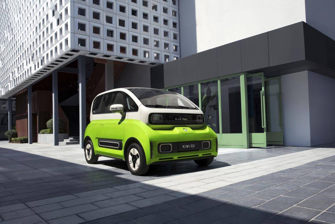 大廠新能源車對比 歐拉好貓VS寶駿KiWi EV，續航充足誰更值得選？